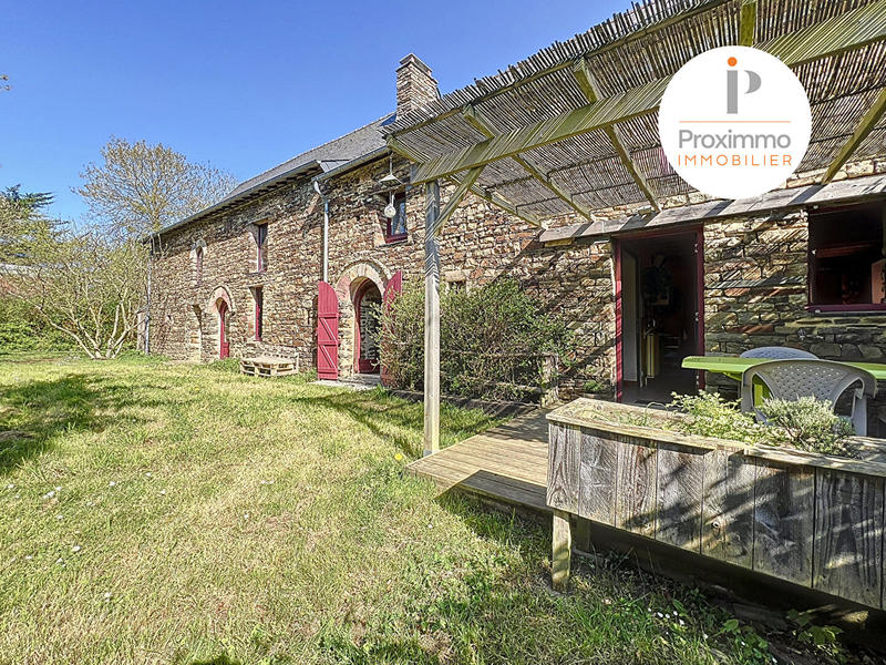 Maison - 199 m² - 8 pièces