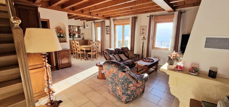 Maison - 154 m² - 7 pièces