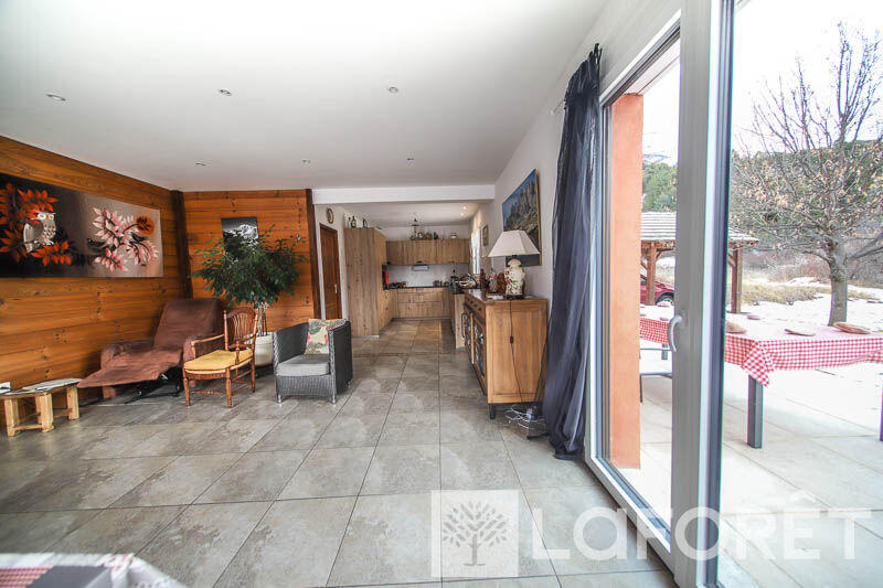 Maison - 117 m² - 4 pièces