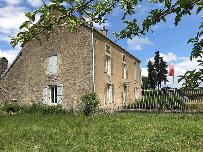 Maison ancienne - 200 m² - 6 pièces