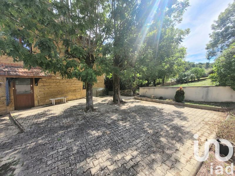 Maison - 102 m² - 4 pièces