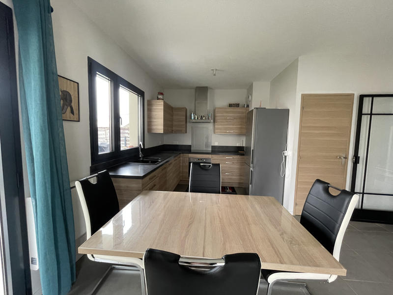 Appartement - 72 m² - 3 pièces