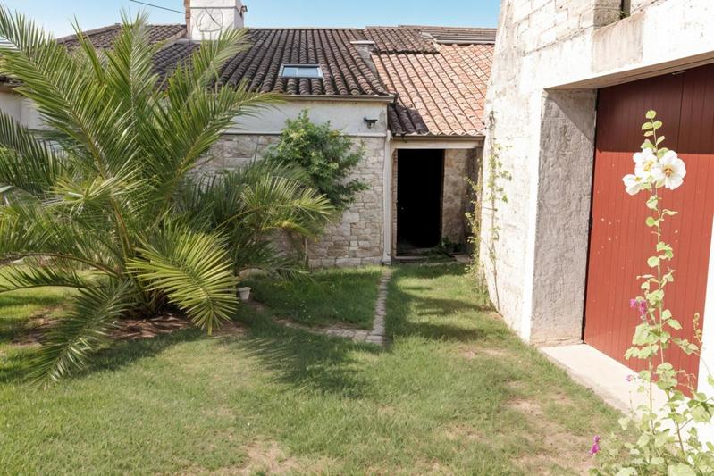 Maison - 196 m² - 7 pièces