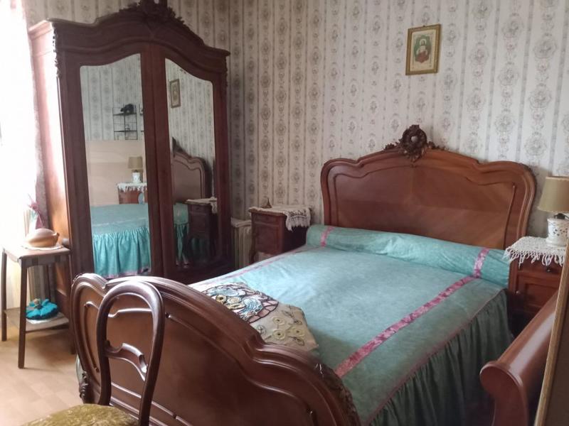 Maison - 285 m² - 13 pièces