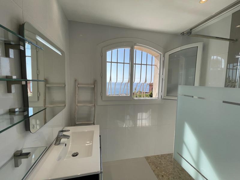 Villa - 107 m² - 4 pièces