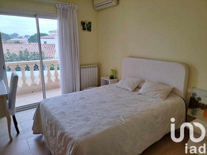 Maison - 200 m² - 9 pièces