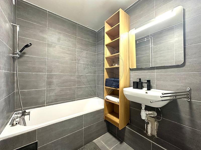 Appartement - 49 m² - 2 pièces