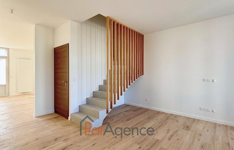 Maison - 120 m² - 4 pièces