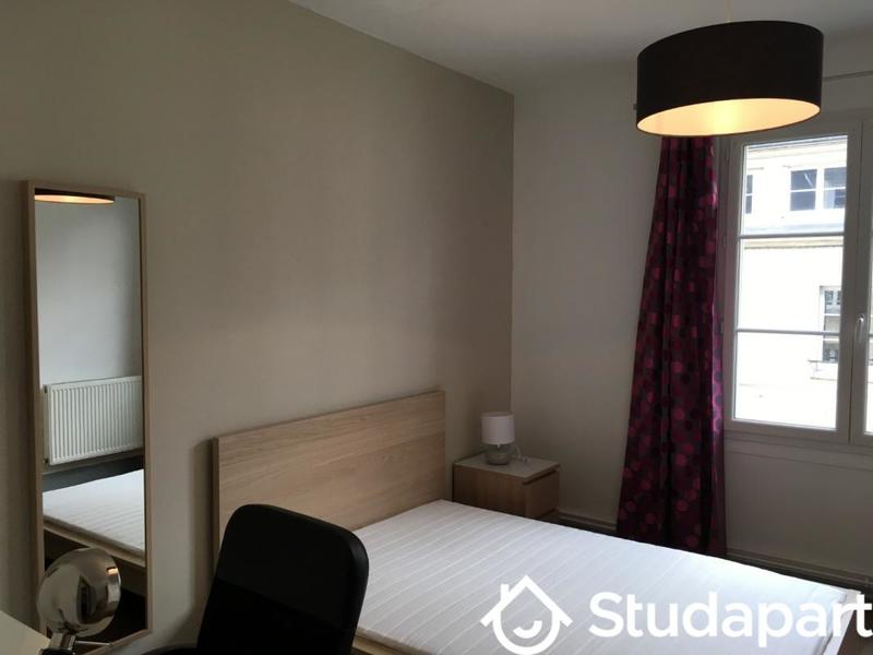 Chambre - 14 m² - 1 pièce