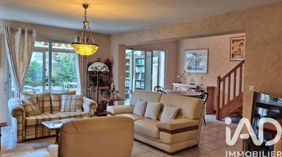 Maison - 102 m² - 4 pièces