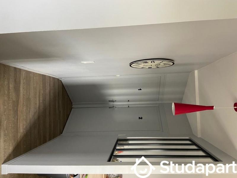 Chambre - 14 m² - 1 pièce