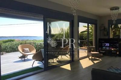 Villa - 160 m² - 5 pièces