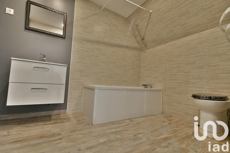 Maison - 142 m² - 7 pièces