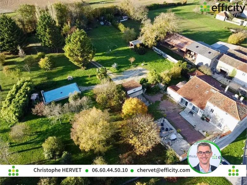 Maison - 272 m² - 7 pièces