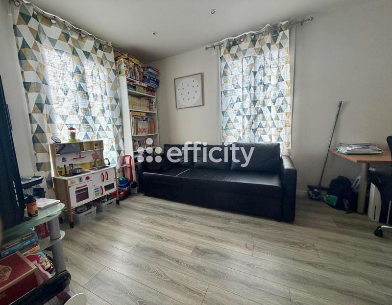 Pavillon - 120 m² - 5 pièces