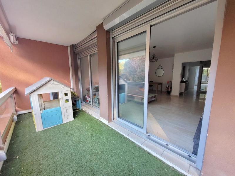 Appartement - 81 m² - 3 pièces