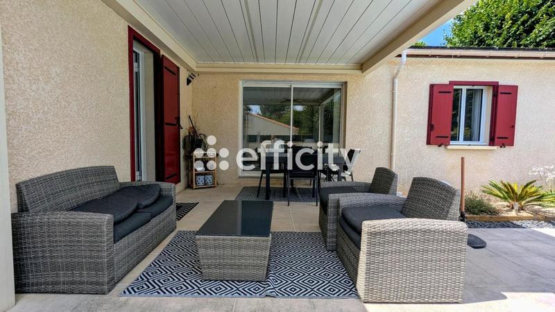 Maison - 150 m² - 7 pièces