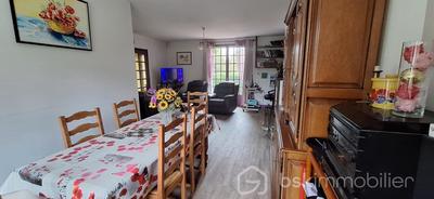 Maison - 88 m² - 5 pièces