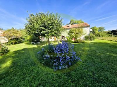 Maison - 93 m² - 3 pièces