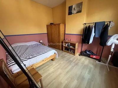 Maison - 226 m² - 7 pièces