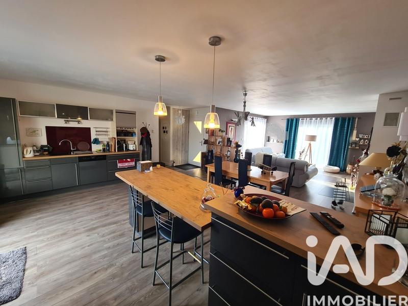 Maison - 143 m² - 6 pièces