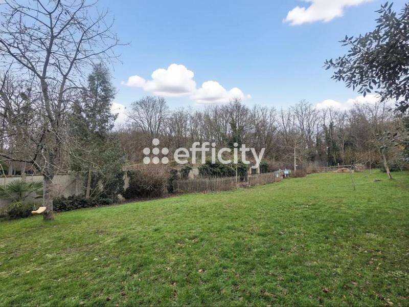 Maison ancienne - 247 m² - 12 pièces