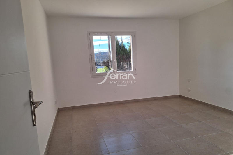 Maison - 121 m² - 4 pièces