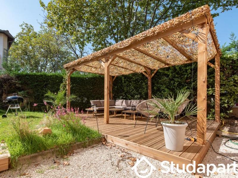 Chambre - 12 m² - 1 pièce