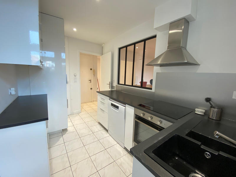 Appartement - 85 m² - 3 pièces