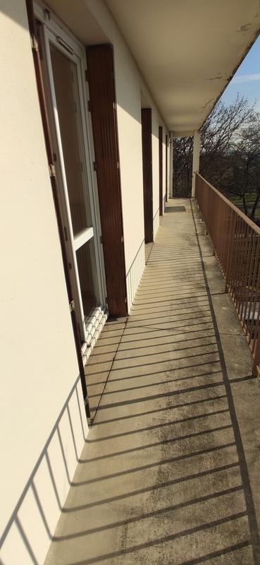 Appartement - 121 m² - 6 pièces