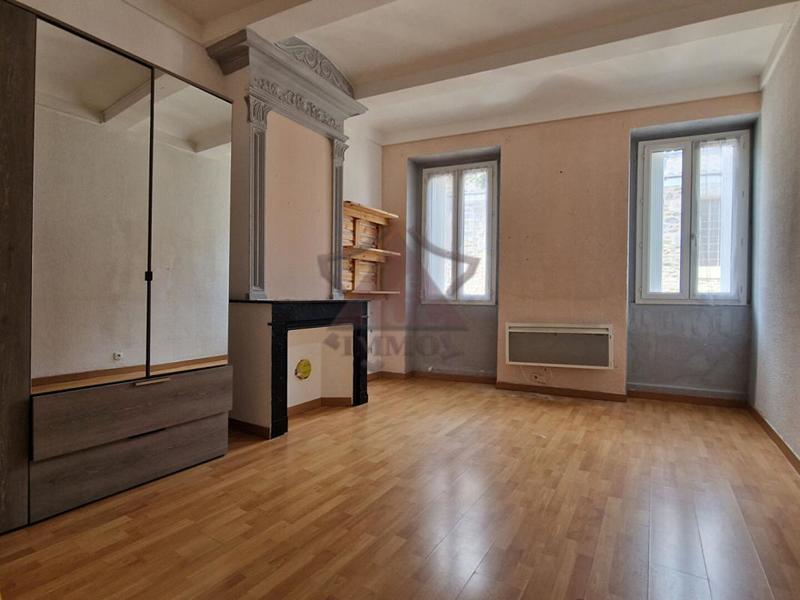 Appartement - 100 m² - 4 pièces