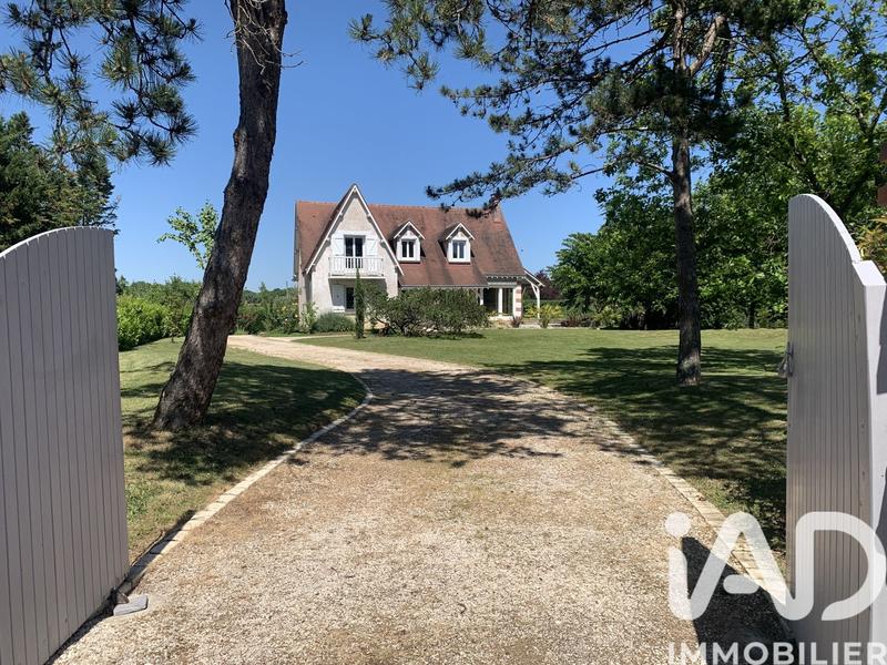 Maison - 192 m² - 8 pièces