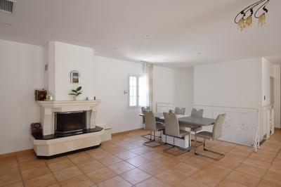 Villa - 248 m² - 8 pièces