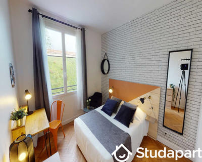 Chambre - 70 m² - 1 pièce