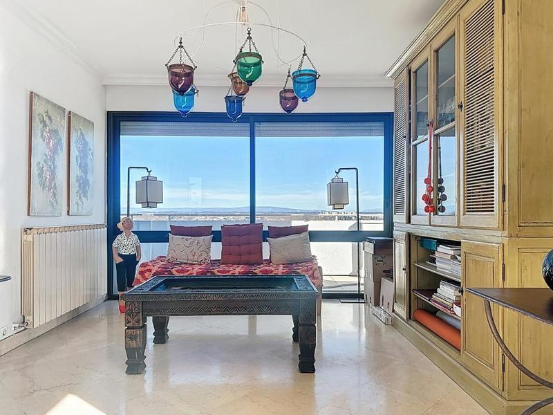 Appartement - 138 m² - 5 pièces