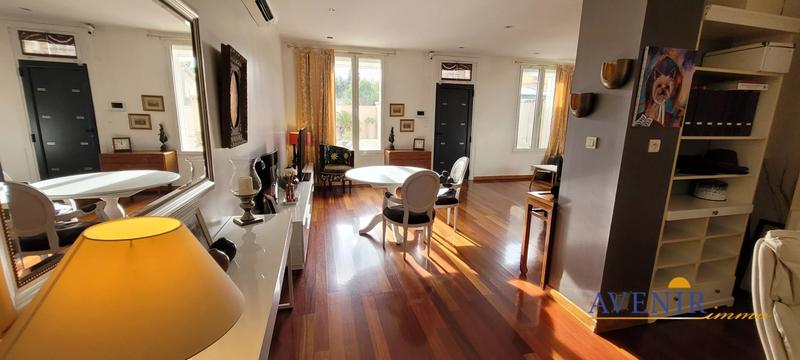 Appartement - 87 m² - 3 pièces