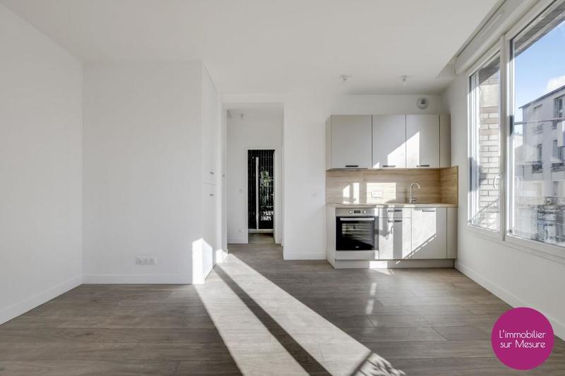 Penthouse - 34 m² - 2 pièces