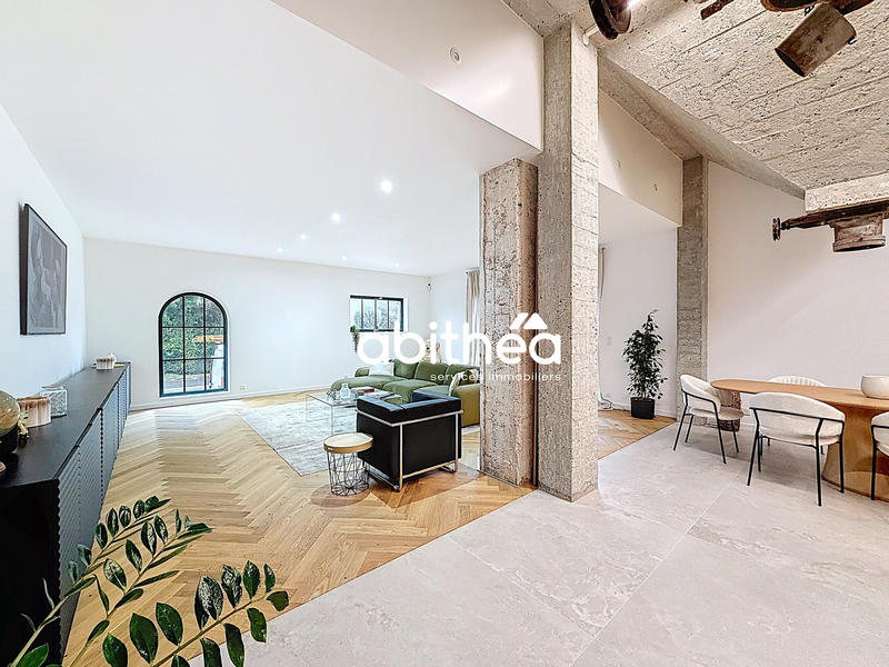 Maison - 151 m² - 5 pièces