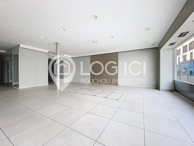 Local d'activités - 125 m²