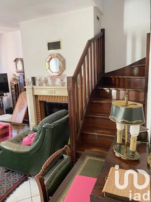 Maison - 99 m² - 5 pièces