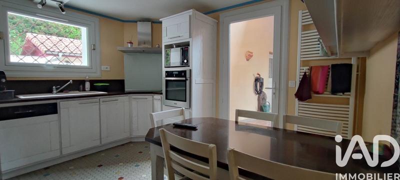 Maison - 199 m² - 6 pièces