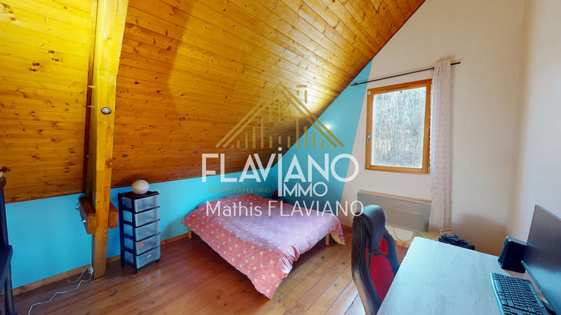 Maison - 165 m² - 6 pièces