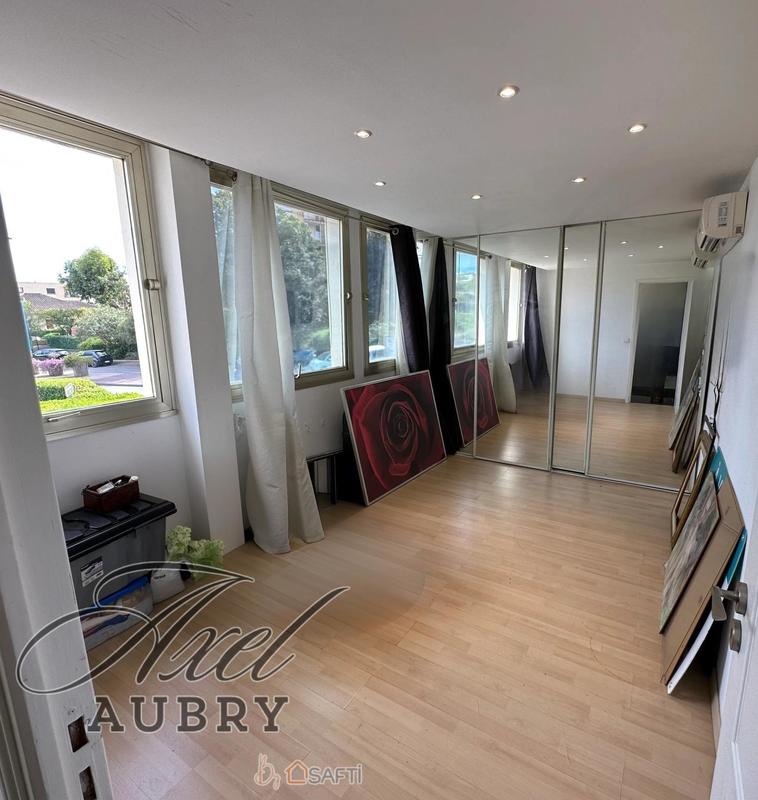 Appartement - 115 m² - 3 pièces