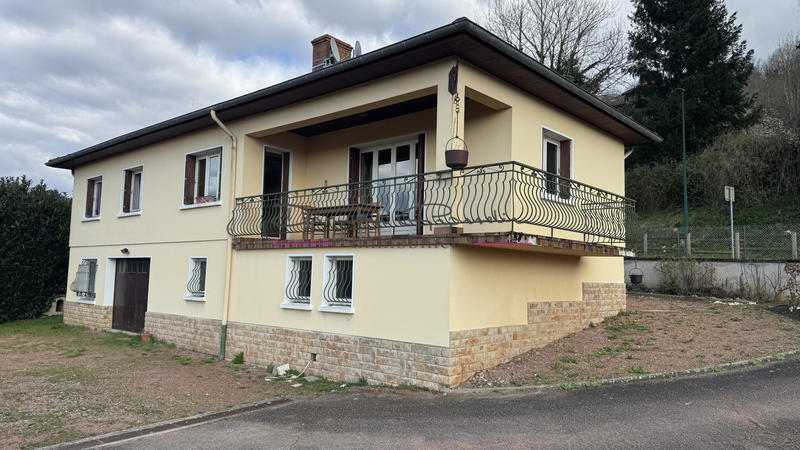 Maison - 105 m² - 5 pièces