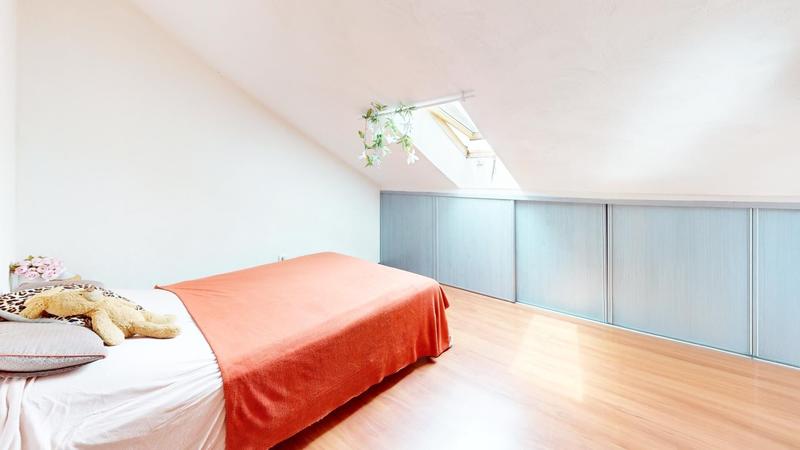 Appartement - 188 m² - 5 pièces