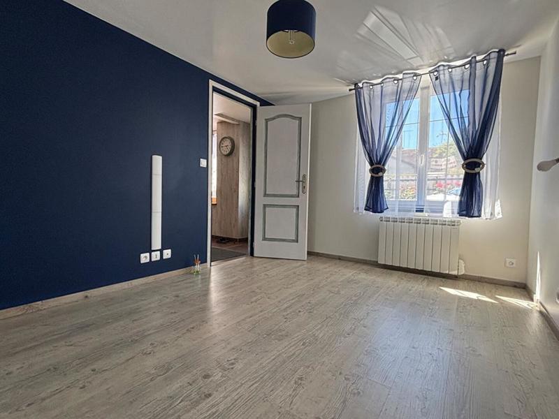 Maison - 159 m² - 6 pièces