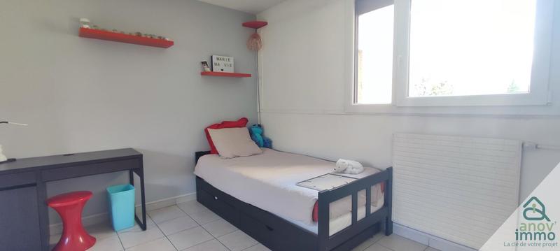 Appartement - 95 m² - 5 pièces