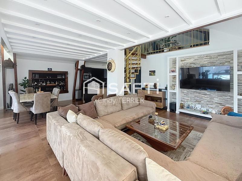 Maison - 149 m² - 6 pièces