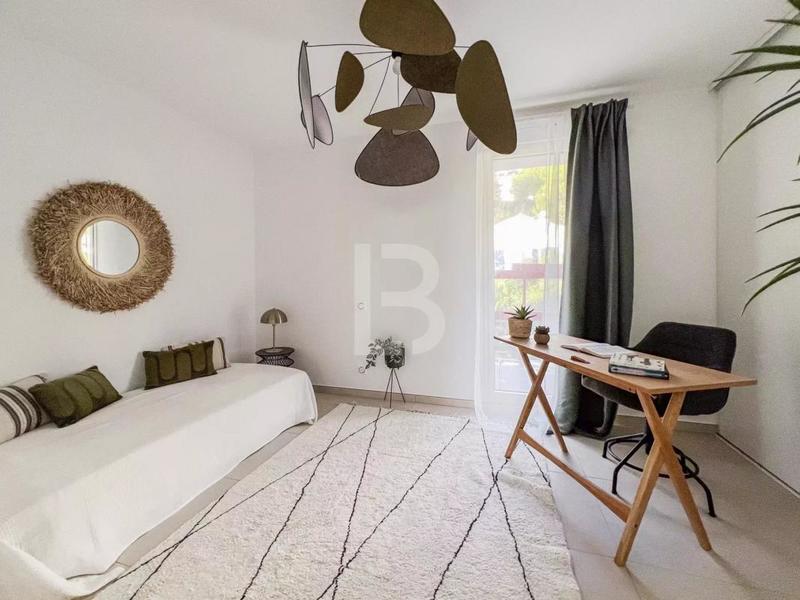 Penthouse - 112 m² - 4 pièces