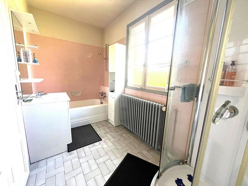 Maison - 118 m² - 8 pièces